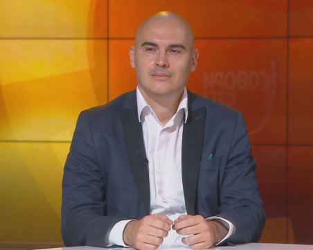 Петър Илиев: Имам пълното доверие и подкрепа на Слави Трифонов