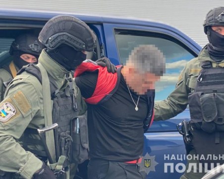 Брендо иска да лежи присъдите си в България