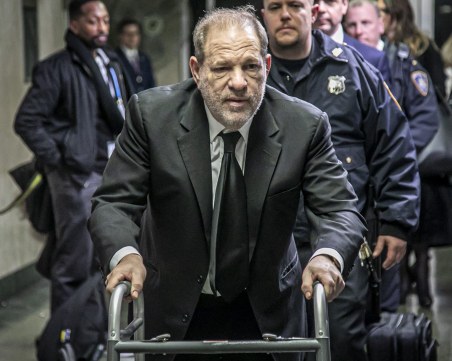 Харви Уайнстийн отново се обяви за невинен