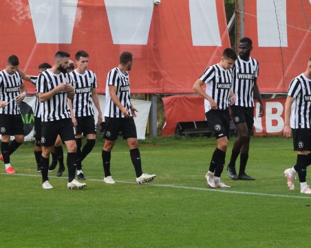 Локомотив с доста промени срещу Родопа, вижте съставите