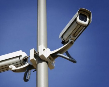Поставят Столипиново под видеонаблюдение! Община Пловдив ще контролира незаконните сметища