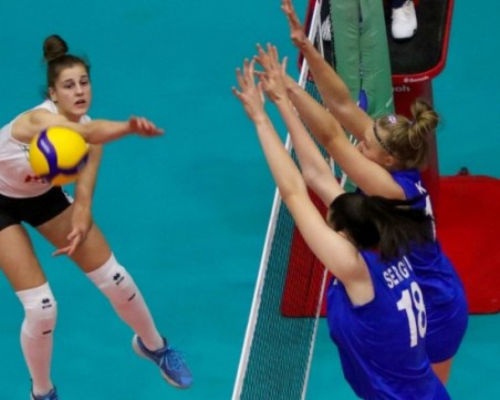 Националките до 18 години с втора загуба на Световното