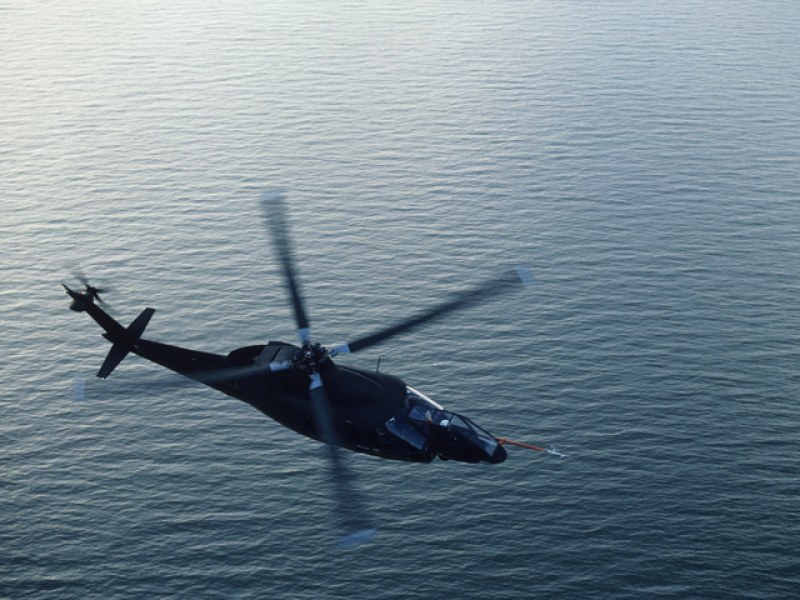Мъж изчезна в морето край Каварна, издирват го с хеликоптер