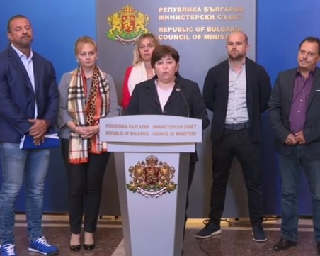 Алибегов: Ще продължим да работим, както досега – протестно