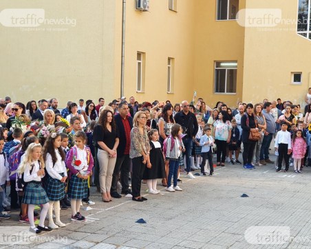 Обявиха новите работни места за Пловдив и областта, все още се търсят много учители