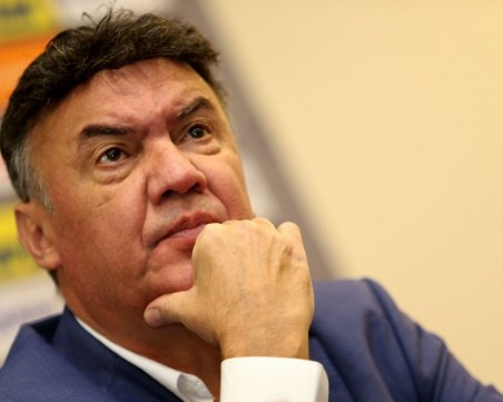 Официално: клуб от efbet Лига издигна кандидатурата на Михайлов