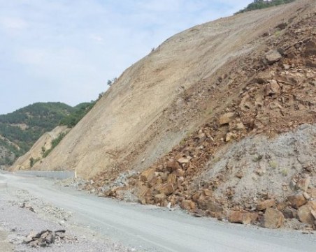 Изграждането на АМ 