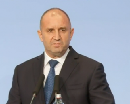 Румен Радев: Президентството се утвърди като стълб на стабилност на фона на безпрецедентния срив на доверие в политическата система