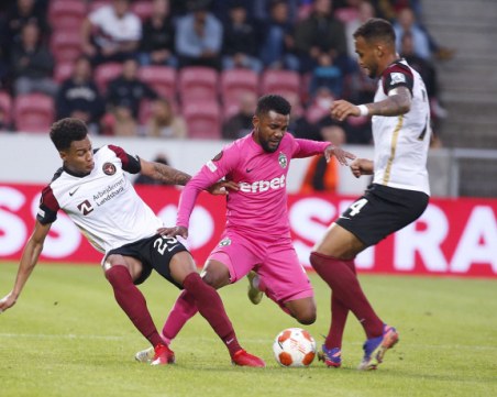 Лудогорец срещу Цървена Звезда във втория си мач от Лига Европа