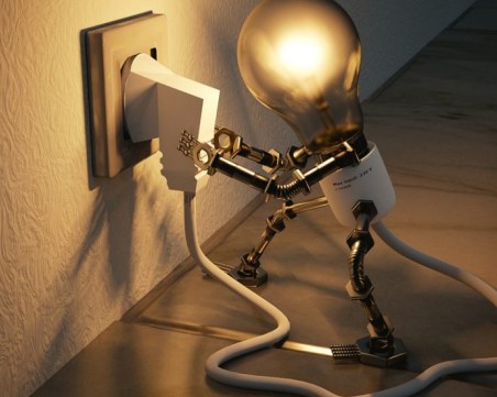 Пловдивски предприемач: С близо 200% е поскъпнал токът за бизнеса, това е картел!