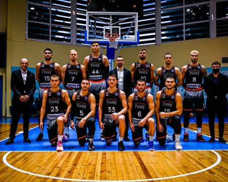 Академик загуби при дебюта си във ФИБА Къп