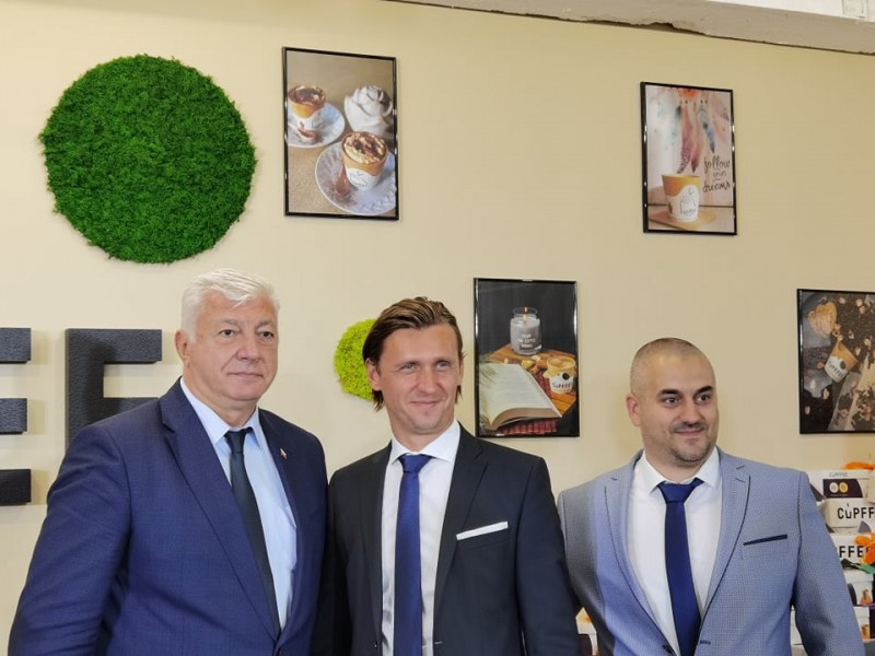 Най- новата инвестиция в Пловдив - фабрика за чаши от вафлени кори