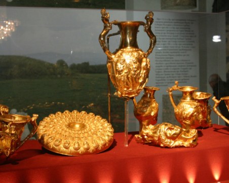 Освободиха Панагюрското златно съкровище, задържано в Дубай