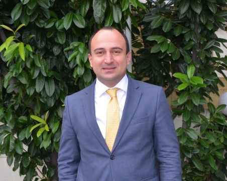 Стефан Стоянов на форум по покана на 