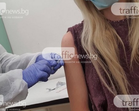 МЗ: Реакциите след трета игла не се различават от тези след поставянето на предните две дози