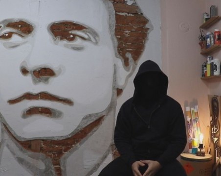 Анонимният художник No Name с нова кауза, вдъхновява хората с ликове на Ботев и Левски