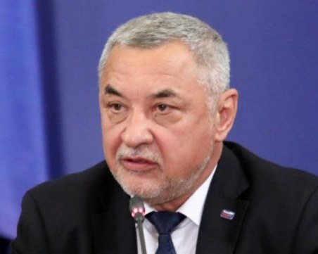 Валери Симеонов се кандидатира за президент