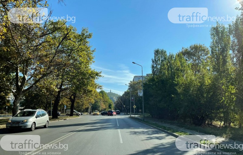 Лека катастрофа затрудни преминаването край един от жп прелезите в Пловдив