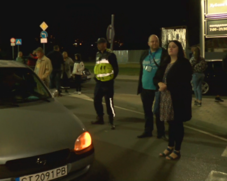 Граждани излизат на протест, след като дрифтаджия блъсна момиче и ампутираха крака ѝ