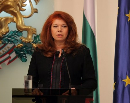 Илияна Йотова: Предпочитам човек на действието, а не от кабинета
