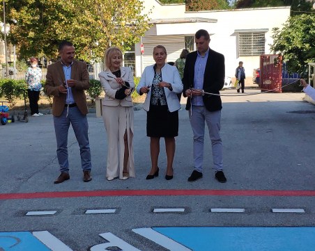 Иван Стоянов поздрави педагозите по случай международния ден на учителя