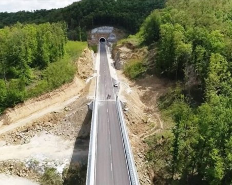 КЗК отхвърли жалбата за строителството на тунела под Шипка за 358 млн. лева