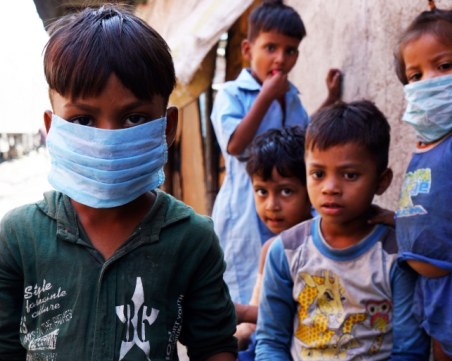 Мистериозна треска плъзна в Индия, има жертви