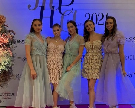 Олимпийските шампионки от ансамбъла със специална награда 