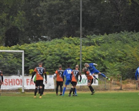 Спартак с нова категорична победа