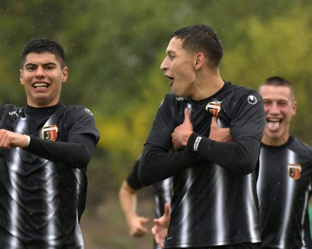 Дубълът на Локомотив с категорична победа над Берое 2