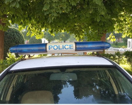 Шофьор загина след удар в дърво край Септември