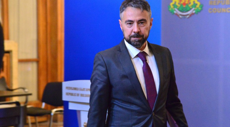 Енергийният министър: 3 са възможните дати за затварянето на въглищните централи