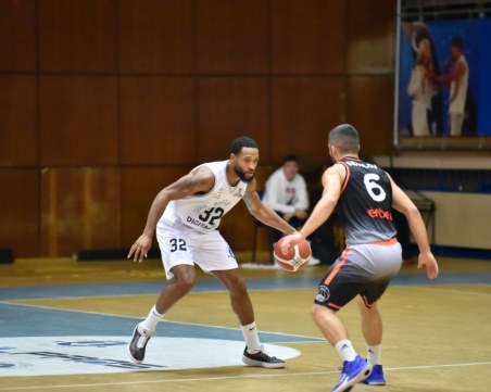 Академик започва сезона в Балканската лига с две гостувания