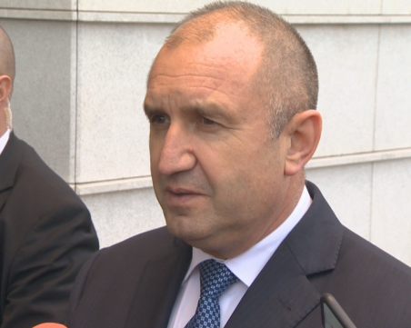 Радев: Карадайъ не ме притеснява, очаквам нормална предизборна кампания