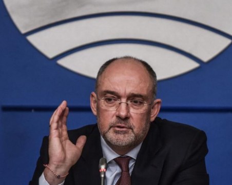 Величков: На прага сме на нещо изключително неприятно