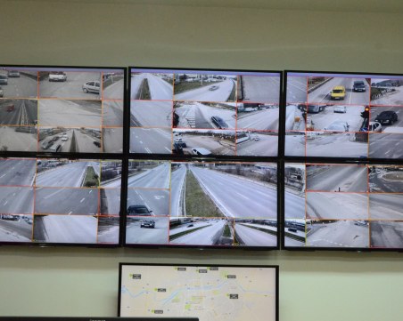 Гръмотевична буря повредила сървърите на камерите на МВР на входовете на Пловдив, не засичала колите