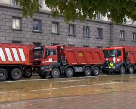 МВР: Викат се водачите на тежкотоварна техника, участвали в протеста