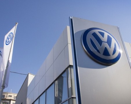 Volkswagen смята да съкрати около 30 хиляди работни места