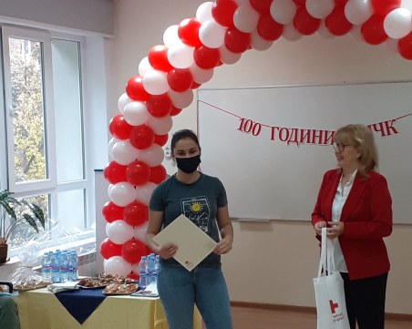 100 години младежки БЧК - спомени, мисии и награди