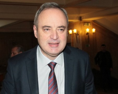 Герджиков: Съмнявам се в автентичността на снимките с кюлчета от спалнята на Борисов, но да се провери