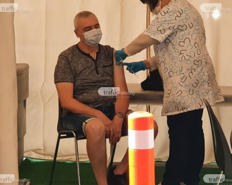 Къде ще има изнесени ваксинационни пунктове в Пловдив и страната през уикенда