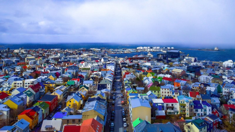 Трудоспособни масово искат намаляване на работната седмица, Исландия обмисля промяна