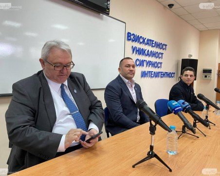 Пулев: Политиката в България е пагубна за народа