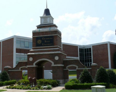 Най-малко един убит след стрелба в Университет в САЩ