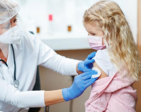 Pfizer поиска разрешение в ЕС за ваксината им за деца от 5 до 11 години