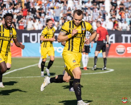 Виктор Генев: За да върви един отбор трябва всички да са лидери