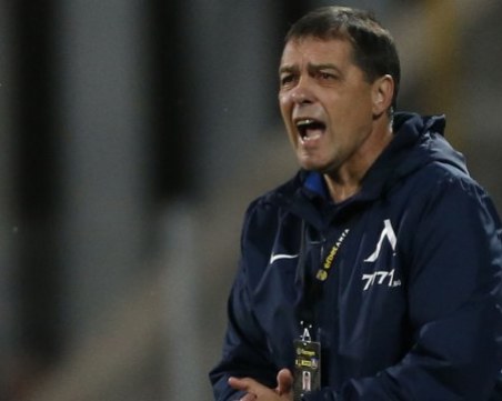 Левски може да остане без точки заради Хубчев