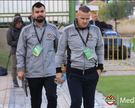 Помощник-треньор на Ботев напусна клуба