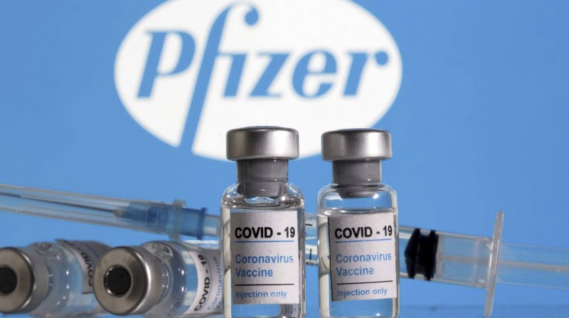 Третата доза от ваксината на Pfizer увеличава 50 пъти нивото на антителата