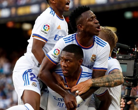 Реал взе Ел Класико и продължи серията срещу Барселона